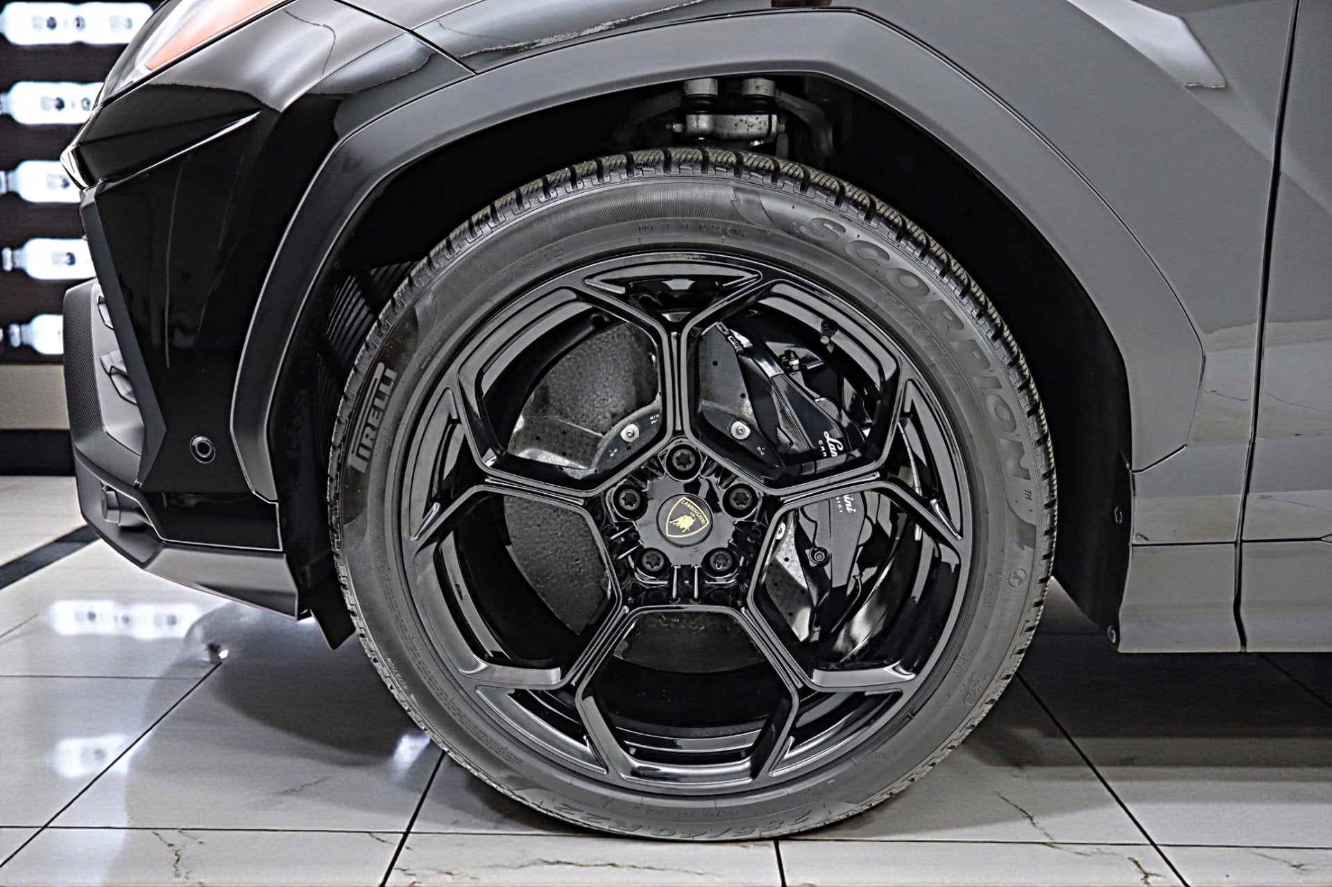 2020 Lamborghini Urus /SELEZIONE PRE-OWNED CERTIFIED