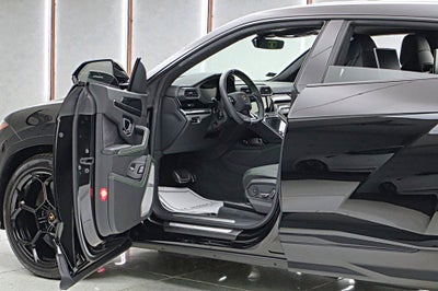 2020 Lamborghini Urus /SELEZIONE PRE-OWNED CERTIFIED