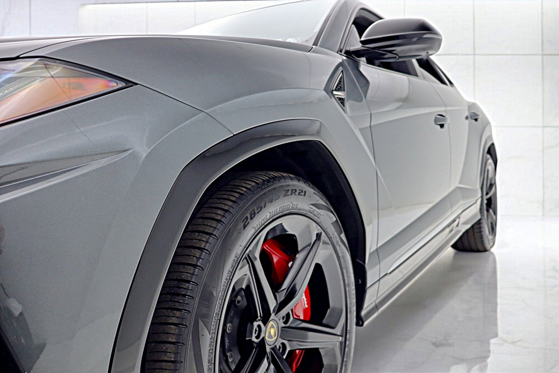 2020 Lamborghini Urus Urus SELEZIONE PRE-OWNED CERTIFIED