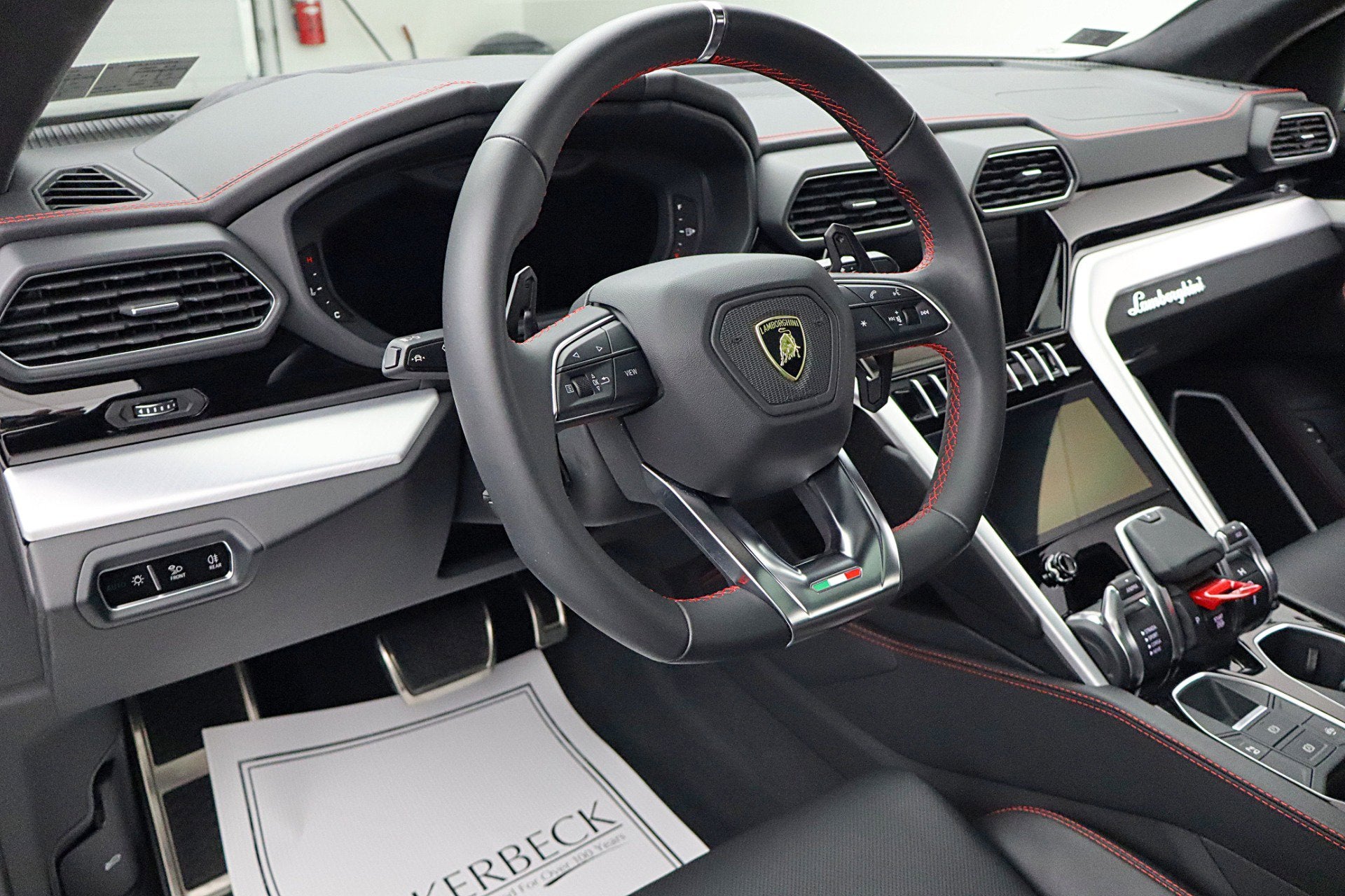 2020 Lamborghini Urus Urus SELEZIONE PRE-OWNED CERTIFIED