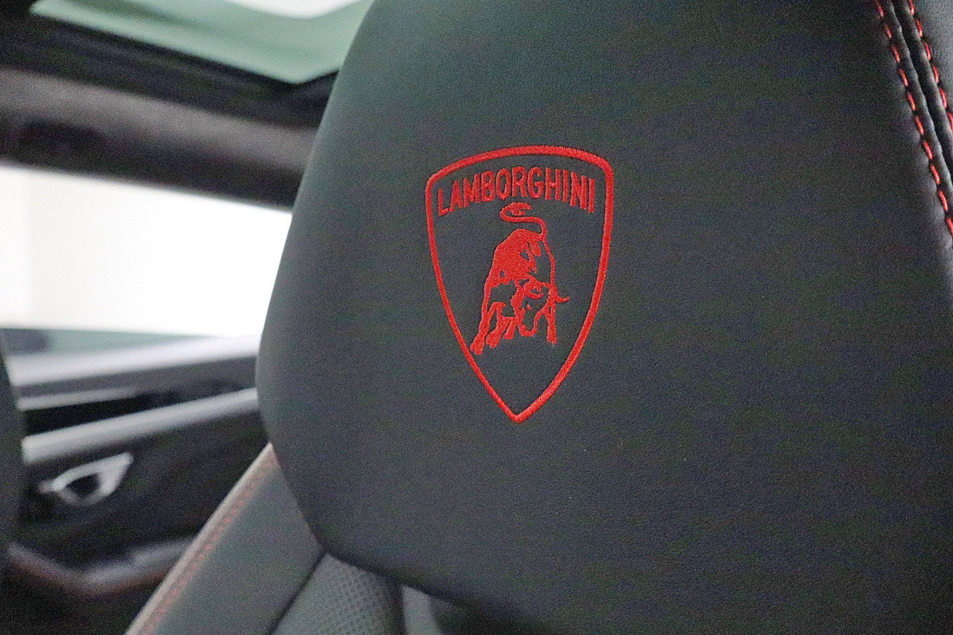 2020 Lamborghini Urus Urus SELEZIONE PRE-OWNED CERTIFIED