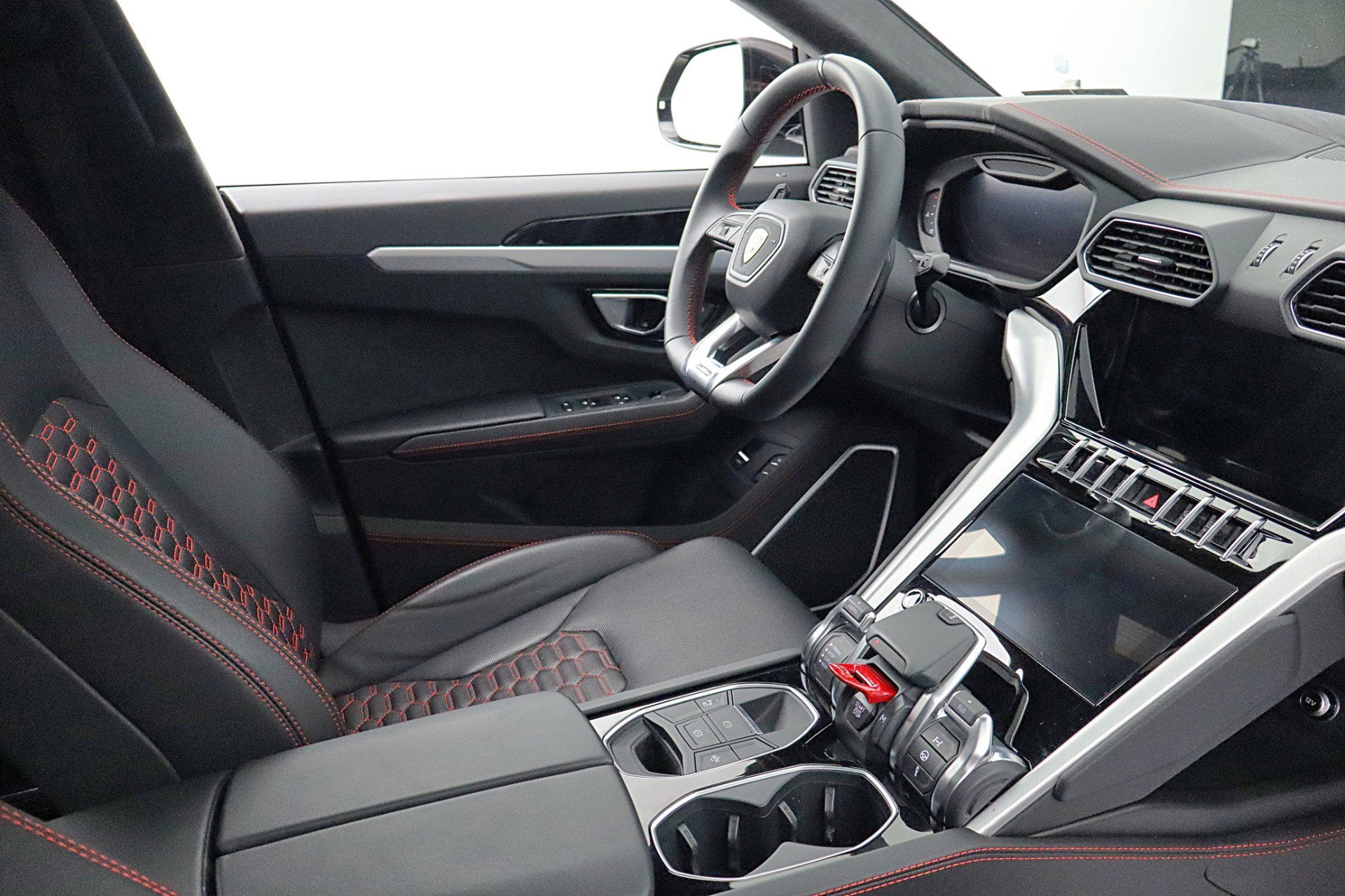 2020 Lamborghini Urus Urus SELEZIONE PRE-OWNED CERTIFIED