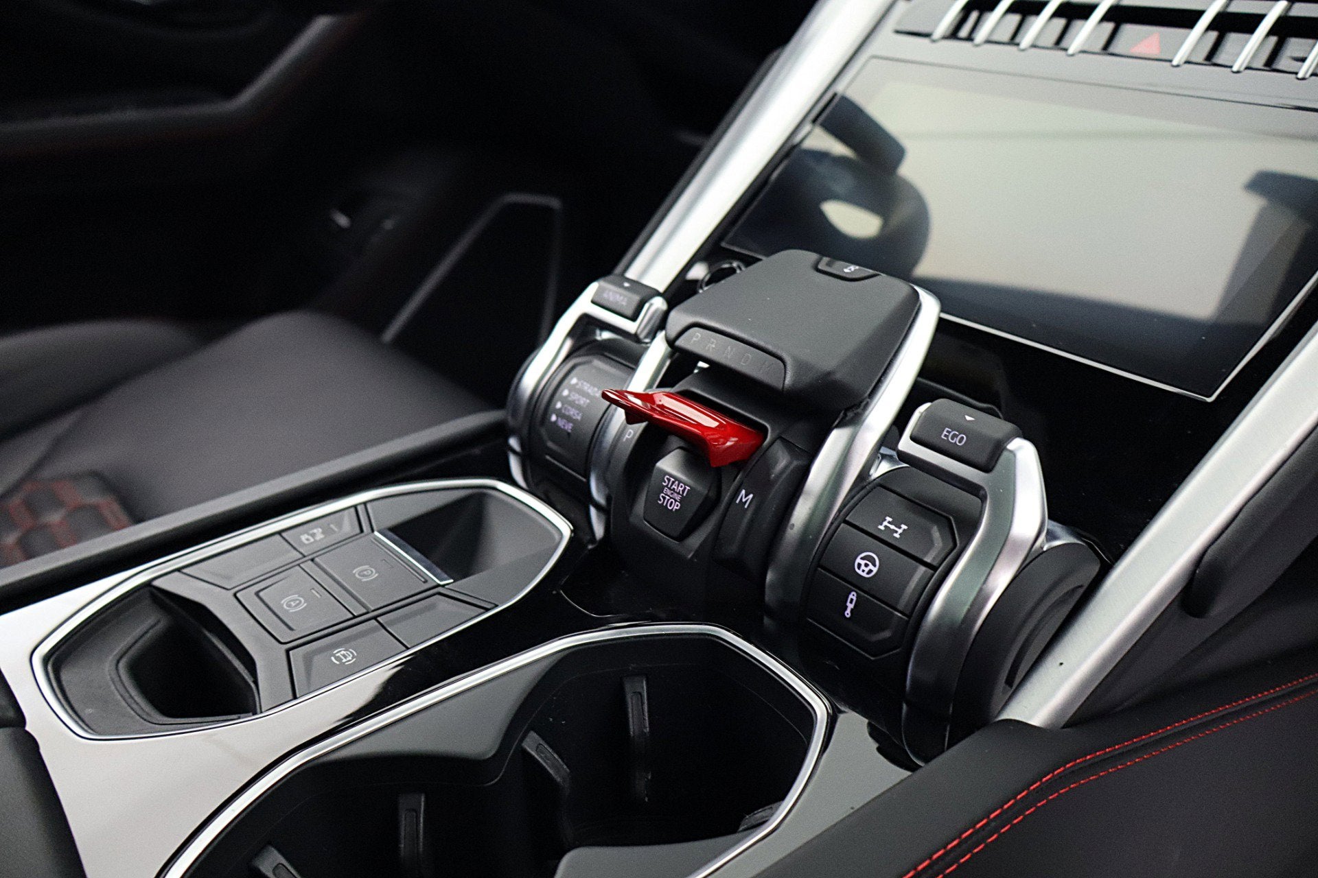 2020 Lamborghini Urus Urus SELEZIONE PRE-OWNED CERTIFIED