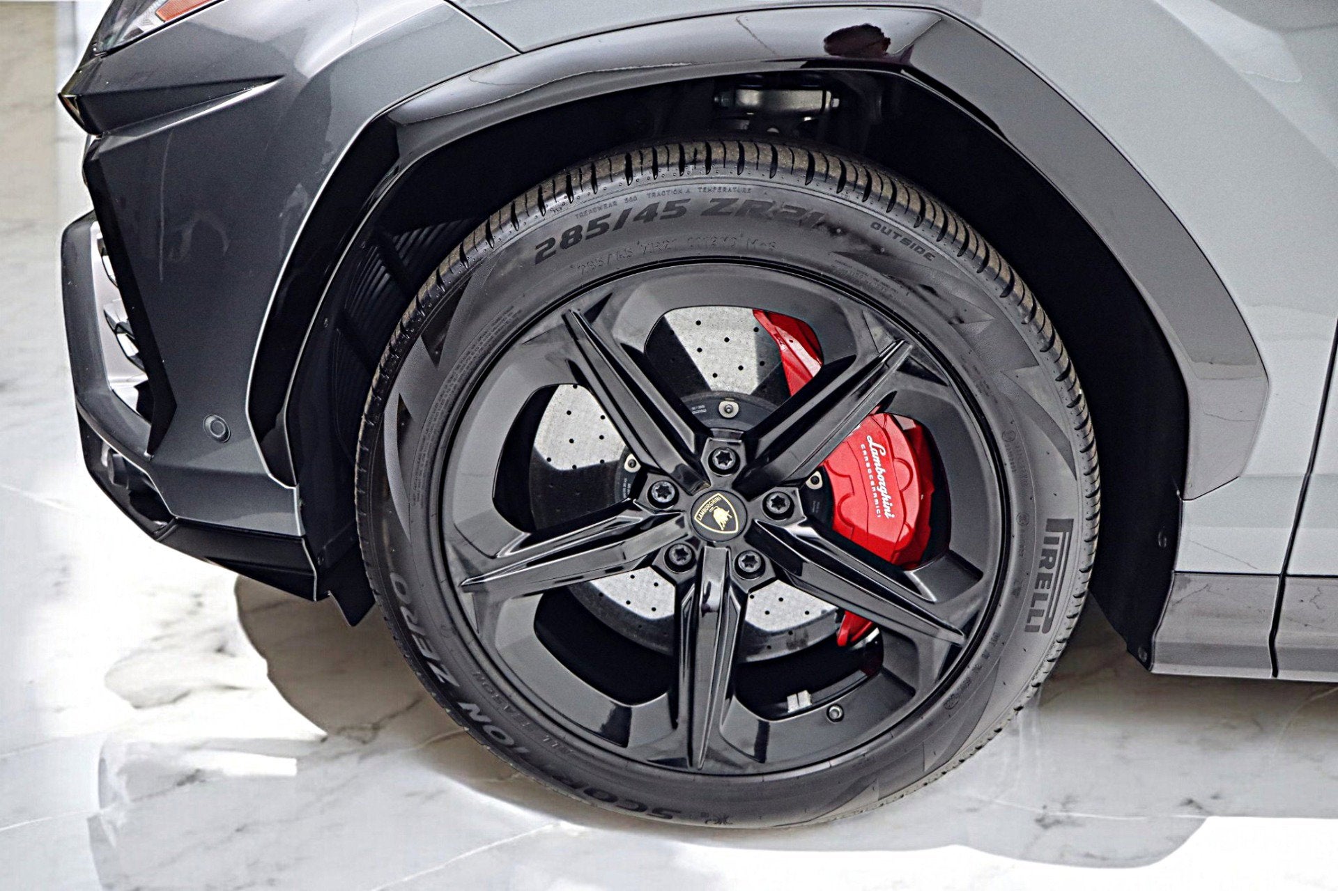 2020 Lamborghini Urus Urus SELEZIONE PRE-OWNED CERTIFIED