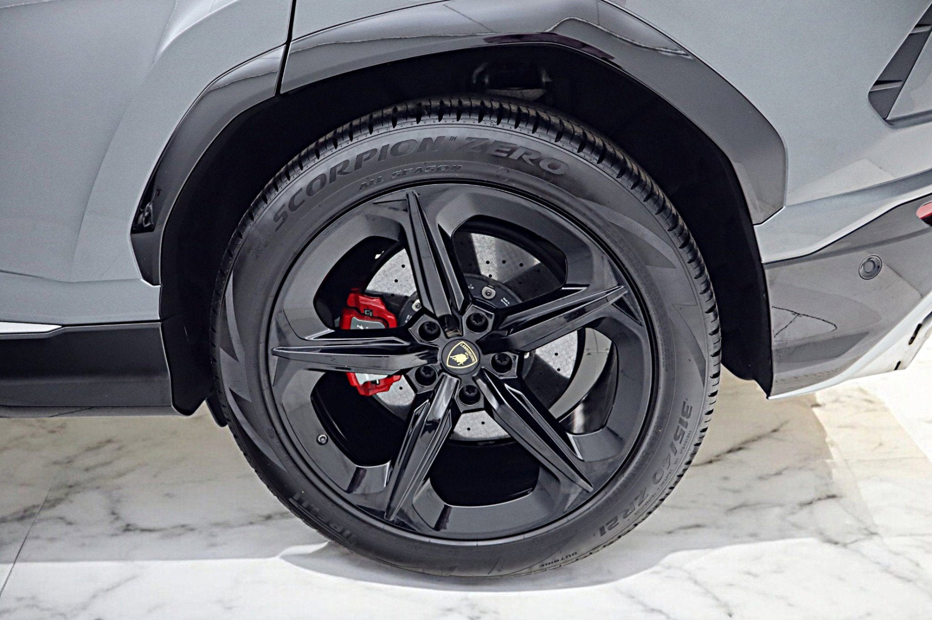 2020 Lamborghini Urus Urus SELEZIONE PRE-OWNED CERTIFIED