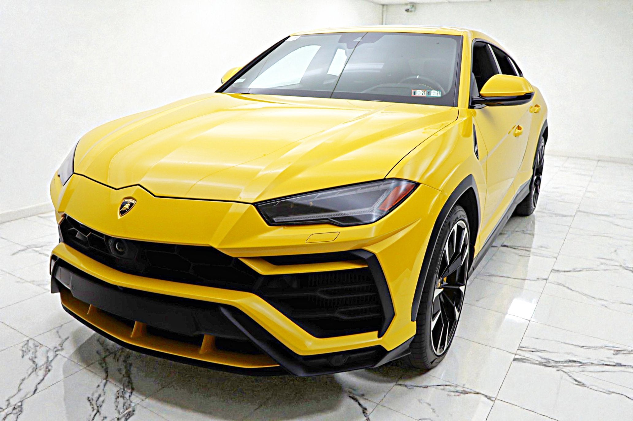 2022 Lamborghini Urus /SELEZIONE PRE-OWNED CERTIFIED