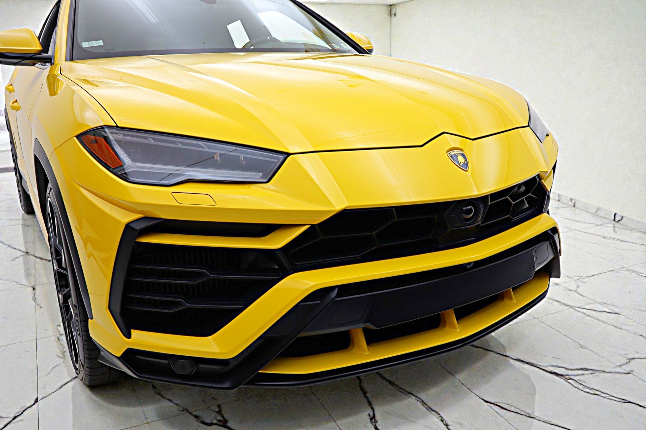 2022 Lamborghini Urus /SELEZIONE PRE-OWNED CERTIFIED