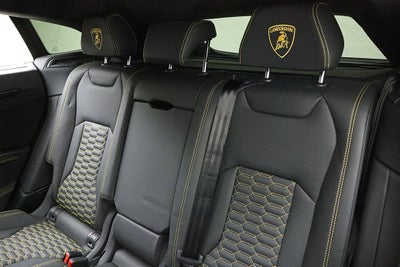 2022 Lamborghini Urus /SELEZIONE PRE-OWNED CERTIFIED