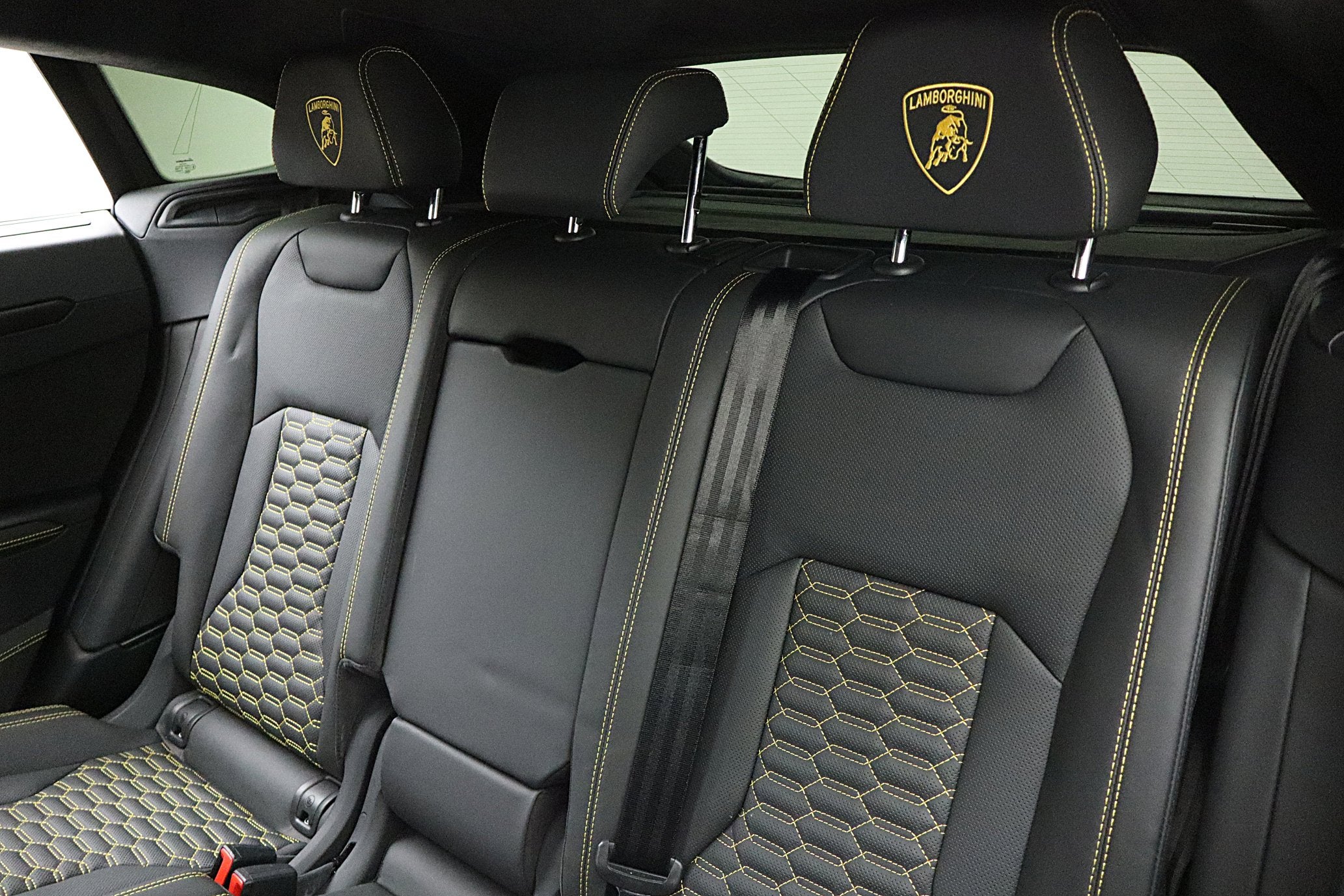 2022 Lamborghini Urus /SELEZIONE PRE-OWNED CERTIFIED