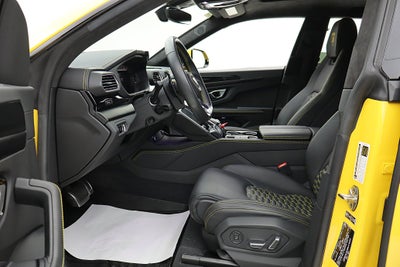 2022 Lamborghini Urus /SELEZIONE PRE-OWNED CERTIFIED