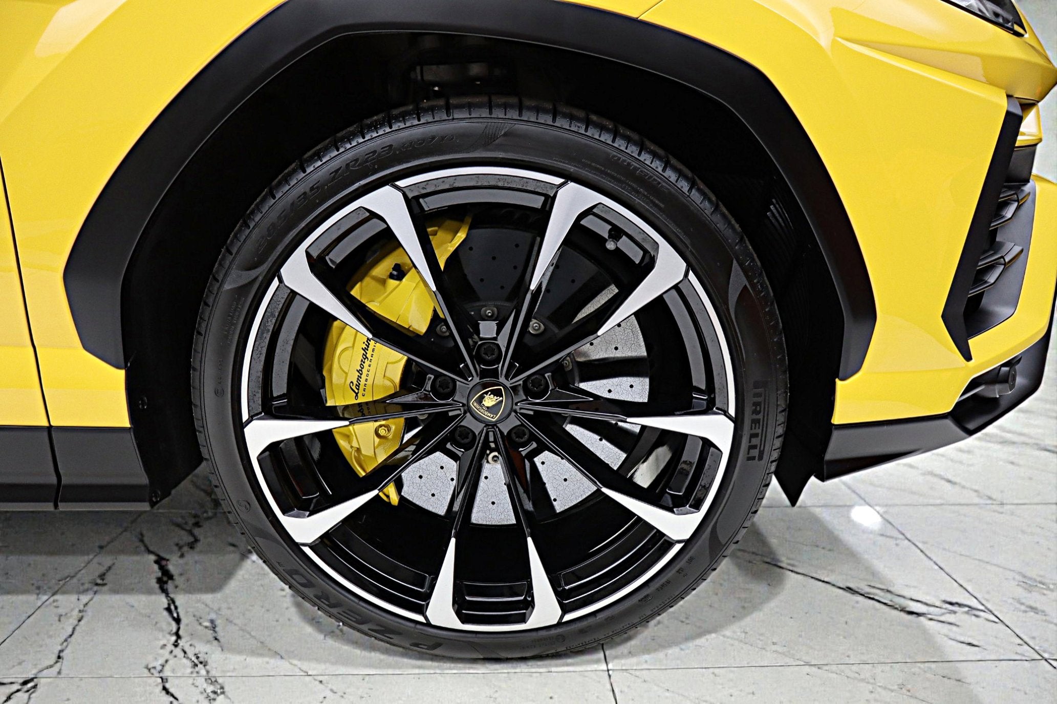 2022 Lamborghini Urus /SELEZIONE PRE-OWNED CERTIFIED