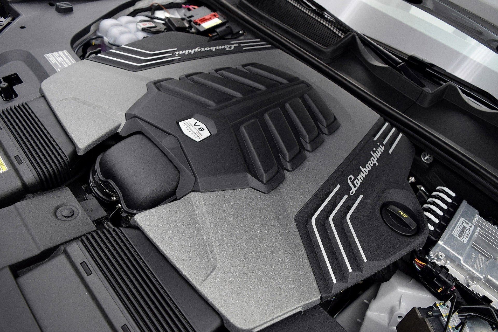 2021 Lamborghini Urus SELEZIONE PRE-OWNED CERTIFIED