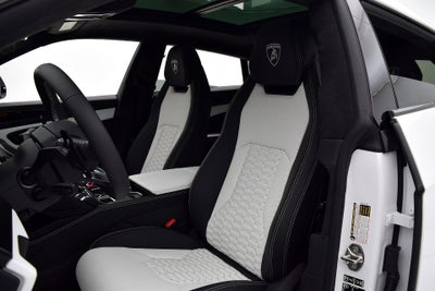 2021 Lamborghini Urus SELEZIONE PRE-OWNED CERTIFIED