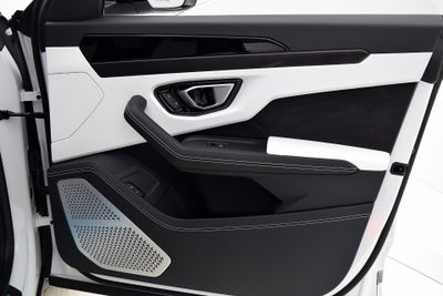 2021 Lamborghini Urus SELEZIONE PRE-OWNED CERTIFIED