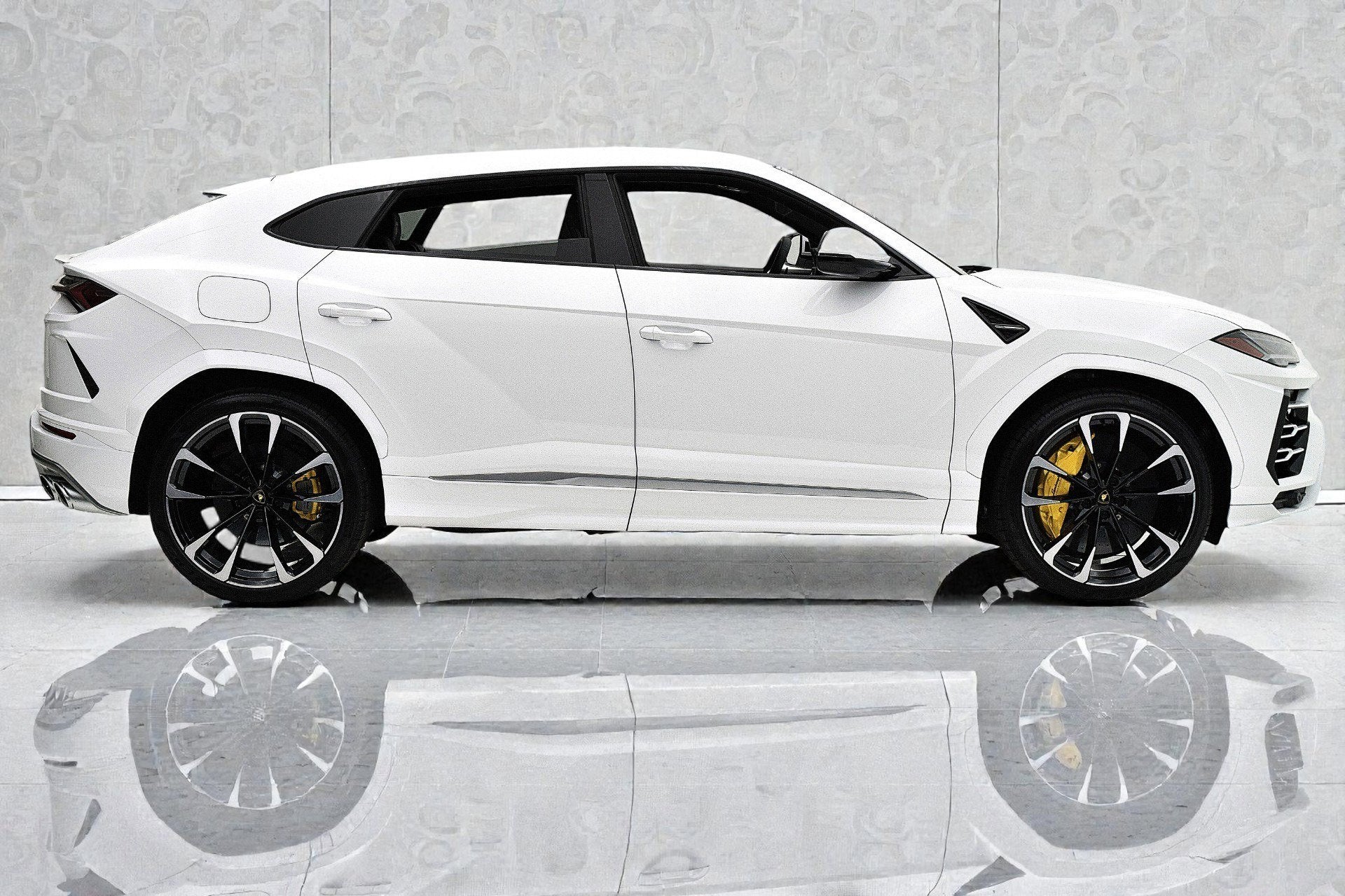 2021 Lamborghini Urus SELEZIONE PRE-OWNED CERTIFIED