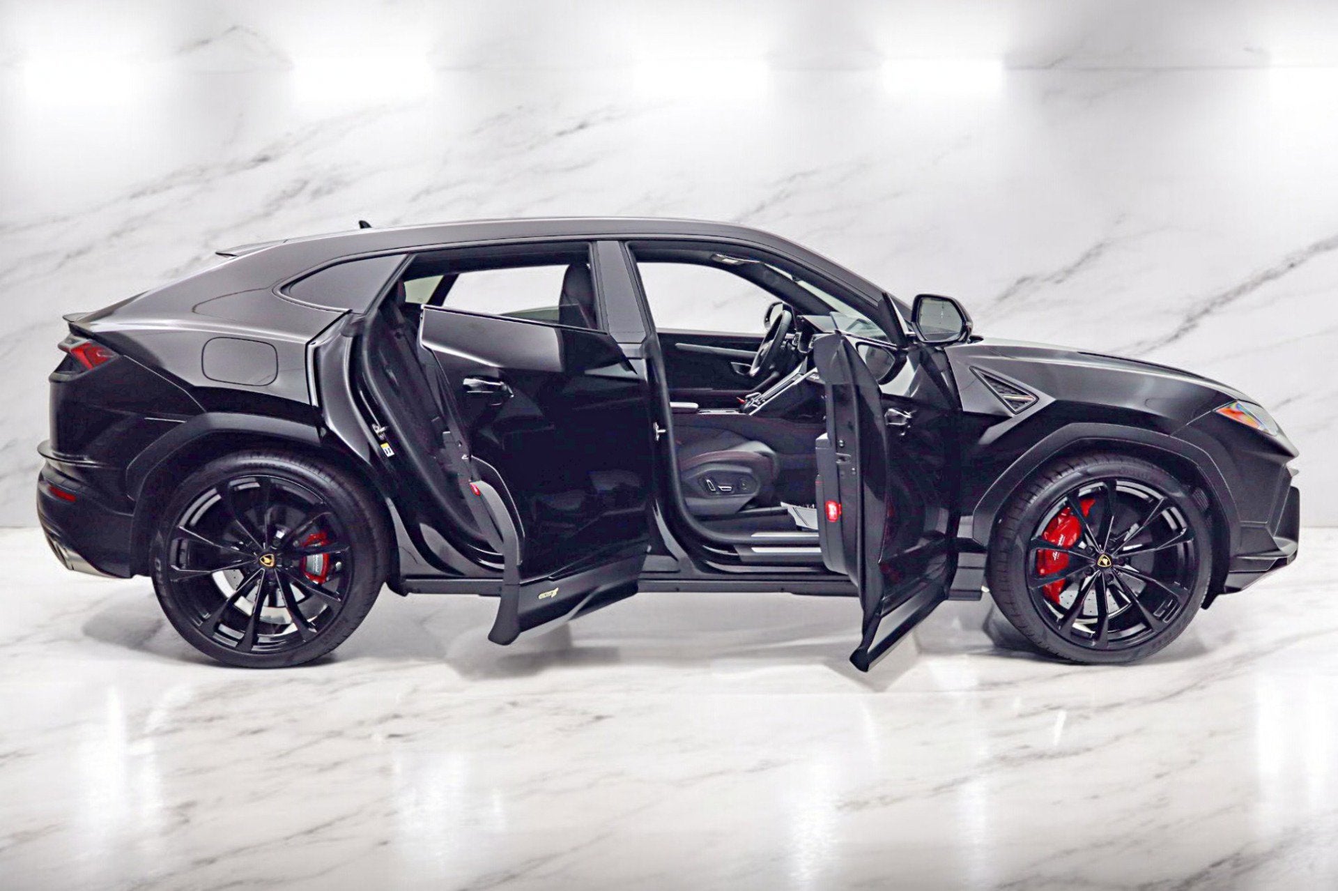 2024 Lamborghini Urus S/LEASE OPTIONS AVAILABLE