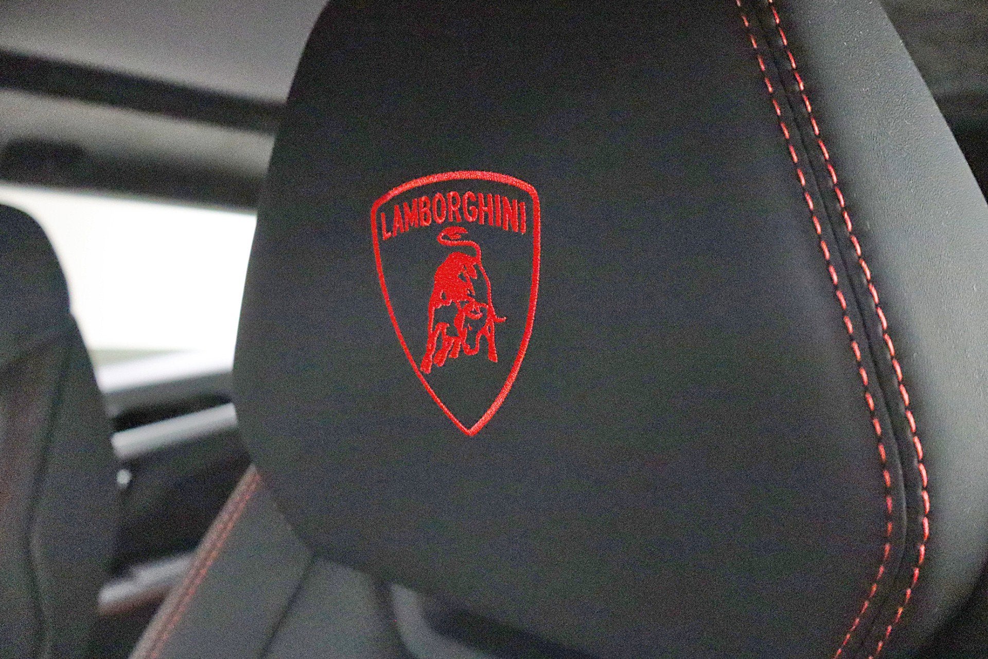 2024 Lamborghini Urus S/LEASE OPTIONS AVAILABLE