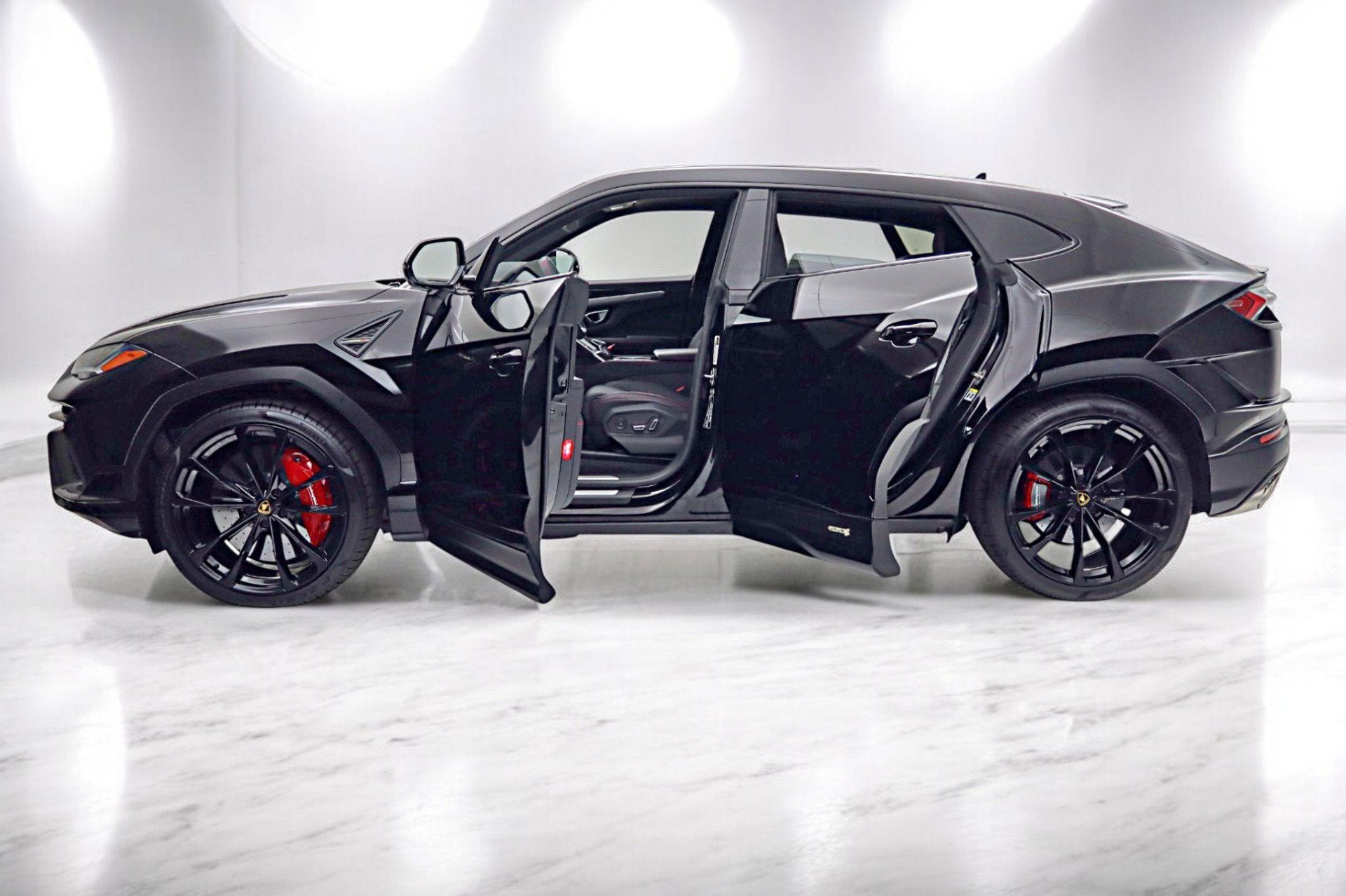 2024 Lamborghini Urus S/LEASE OPTIONS AVAILABLE