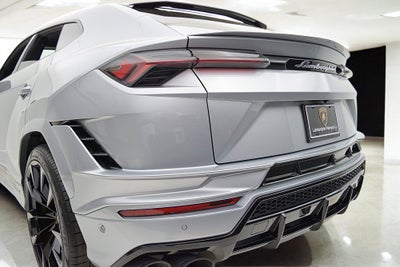 2023 Lamborghini Urus S/SELEZIONE PRE-OWNED CERTIFIED