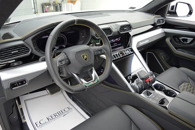 2023 Lamborghini Urus S/SELEZIONE PRE-OWNED CERTIFIED