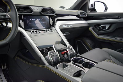 2023 Lamborghini Urus S/SELEZIONE PRE-OWNED CERTIFIED