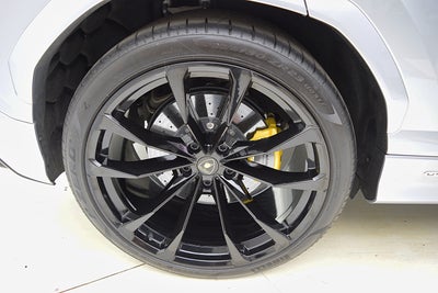 2023 Lamborghini Urus S/SELEZIONE PRE-OWNED CERTIFIED