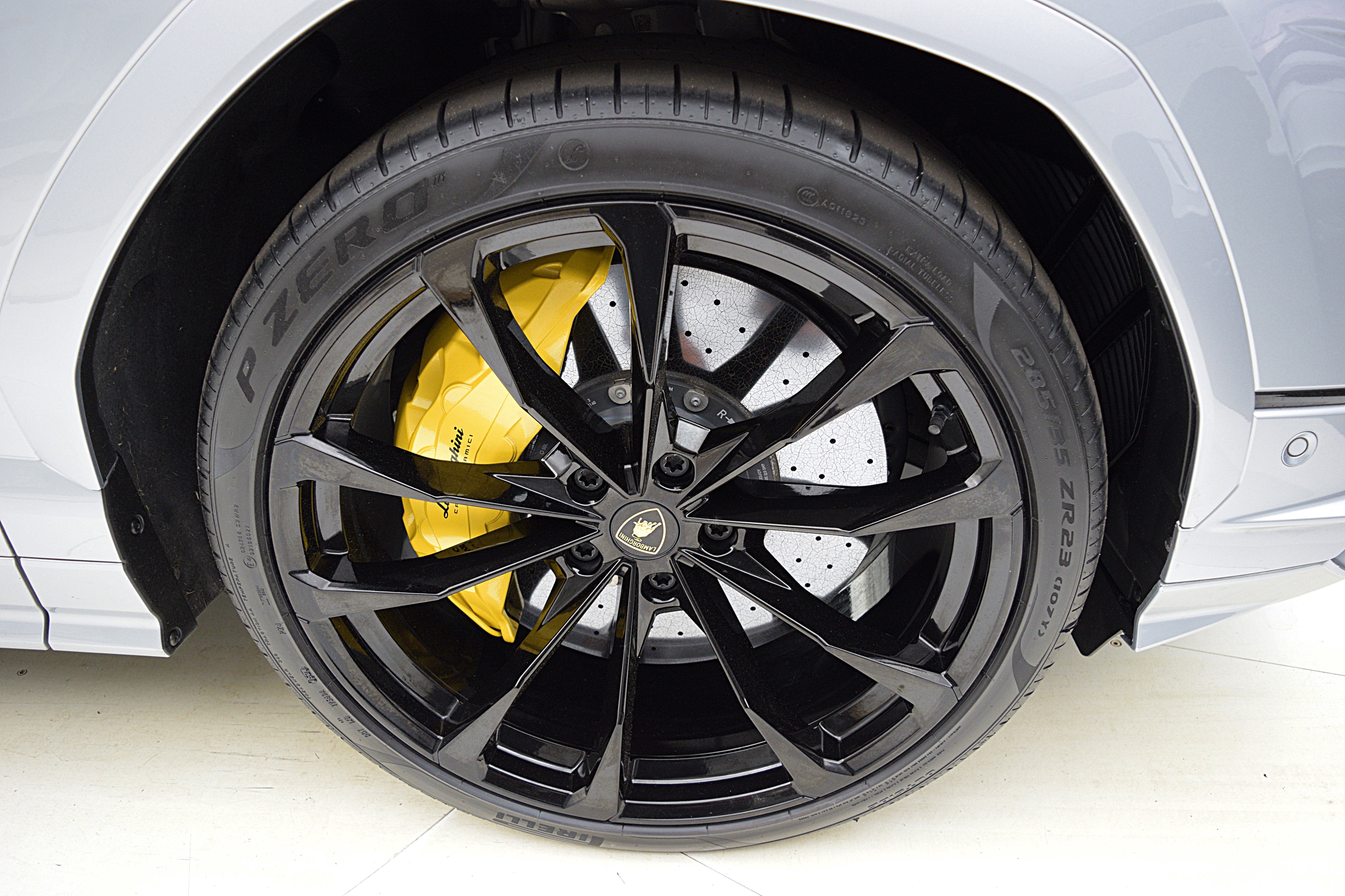 2023 Lamborghini Urus S/SELEZIONE PRE-OWNED CERTIFIED