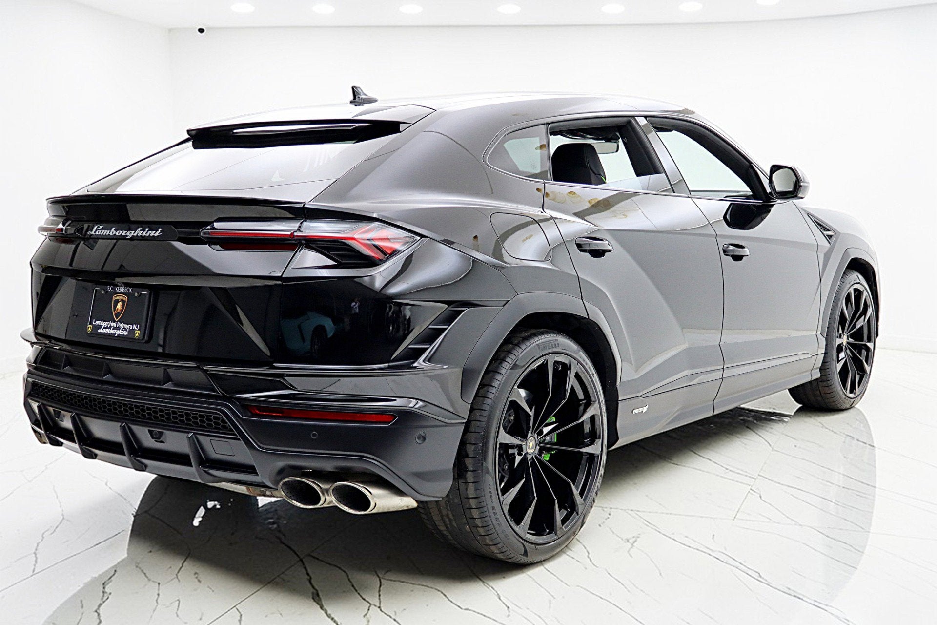 2024 Lamborghini Urus S