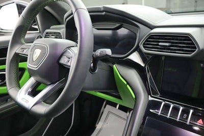 2024 Lamborghini Urus S