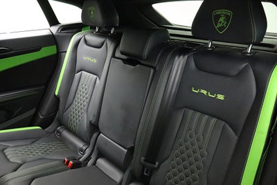 2024 Lamborghini Urus S