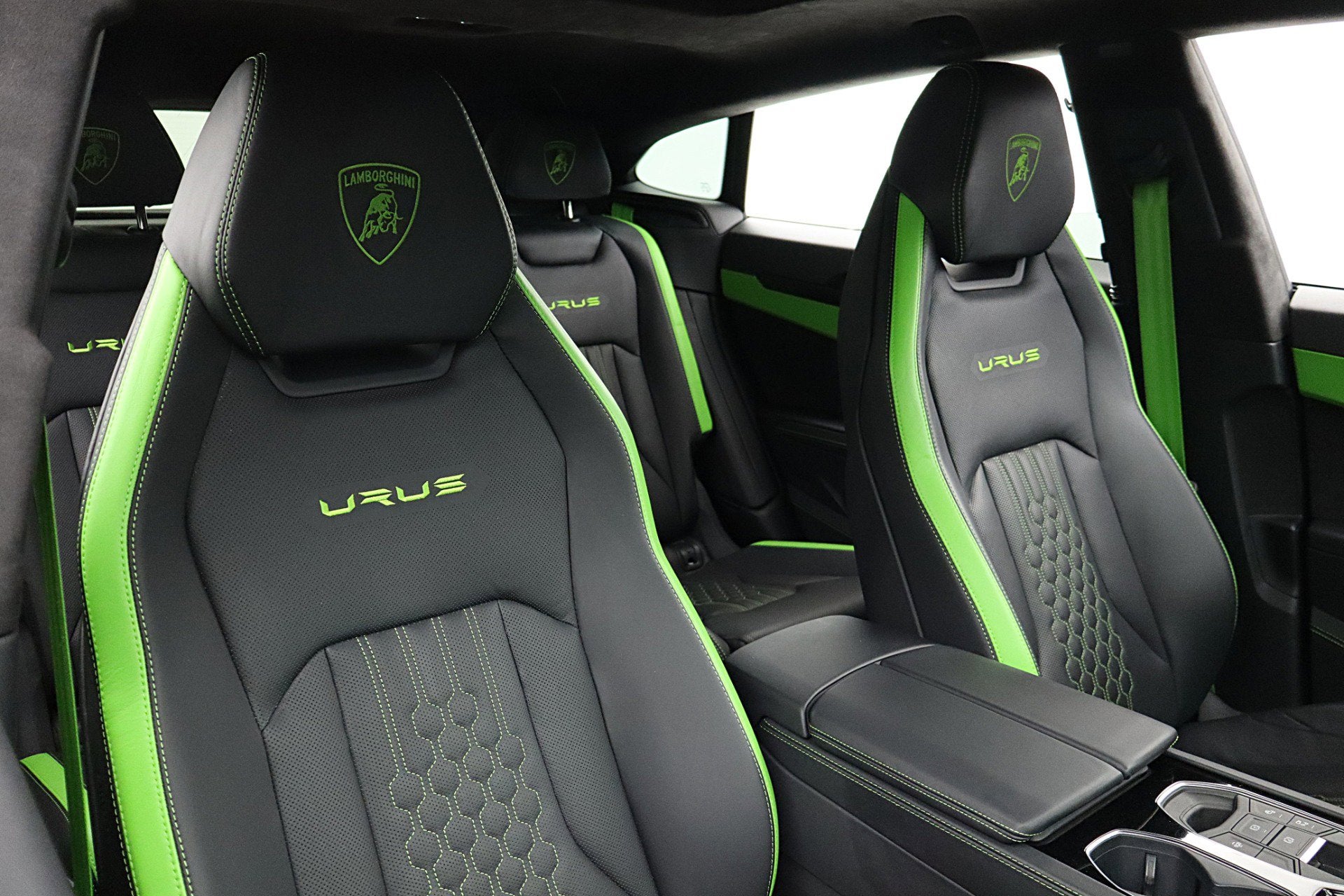 2024 Lamborghini Urus S