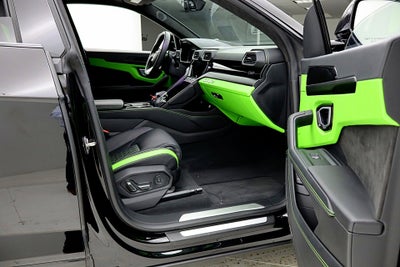 2024 Lamborghini Urus S