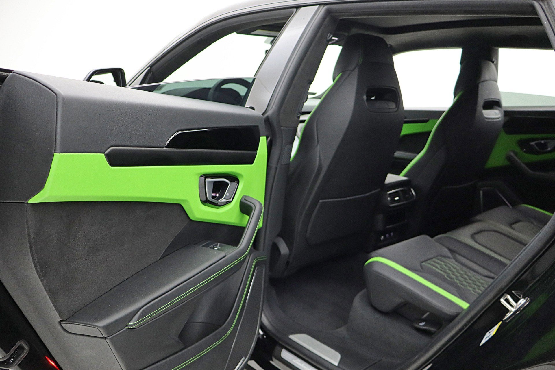 2024 Lamborghini Urus S