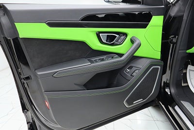 2024 Lamborghini Urus S