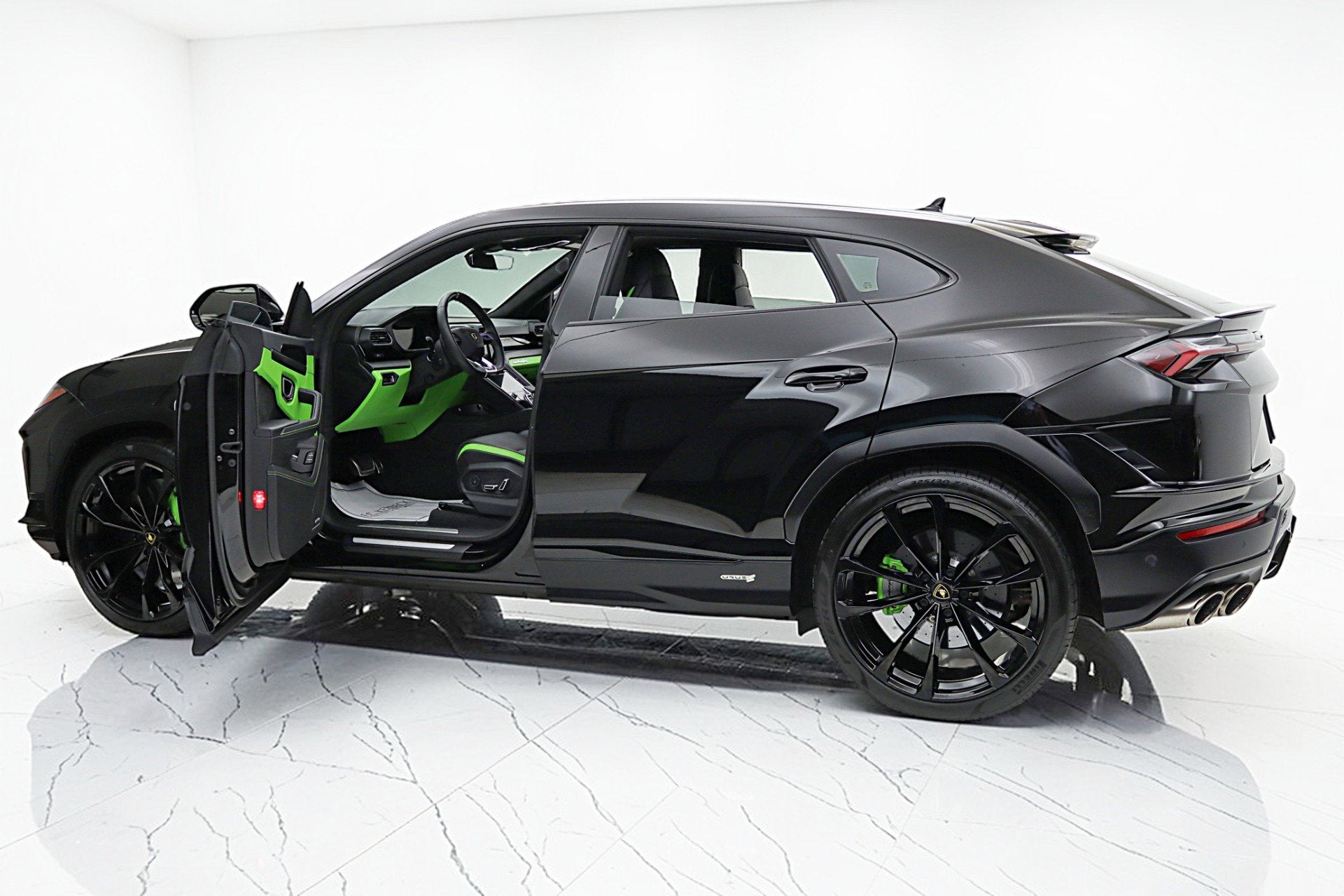 2024 Lamborghini Urus S