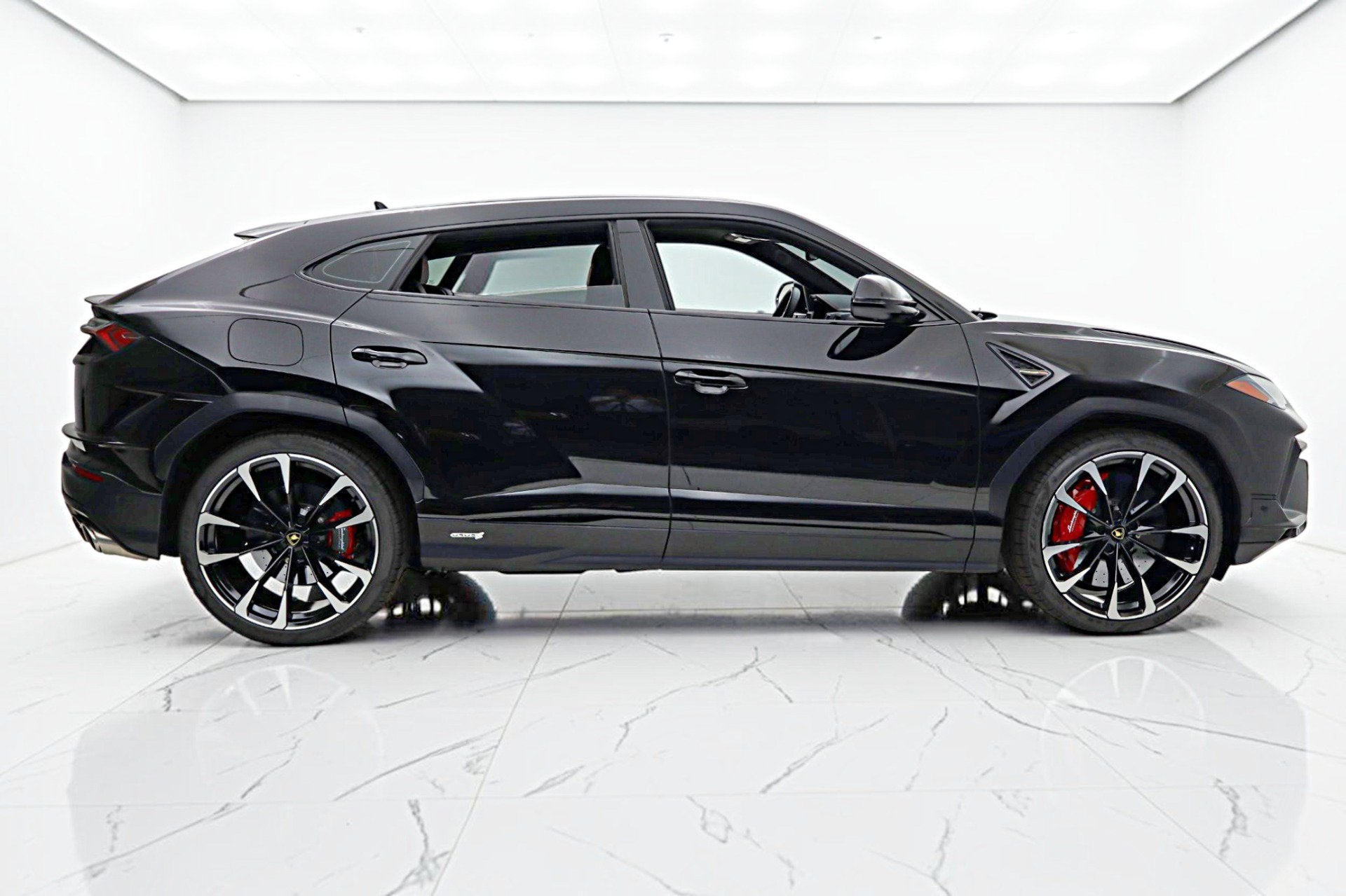 2024 Lamborghini Urus S/LEASE OPTIONS AVAILABLE