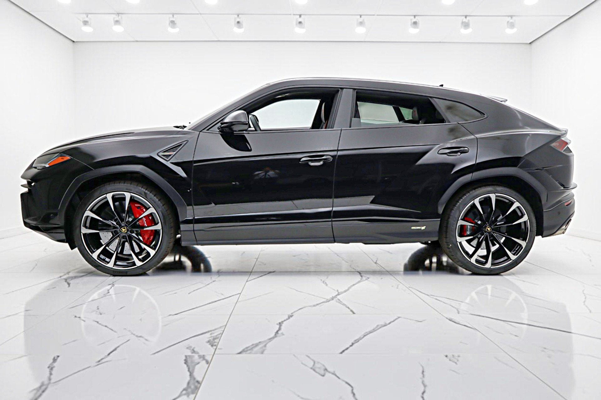 2024 Lamborghini Urus S/LEASE OPTIONS AVAILABLE