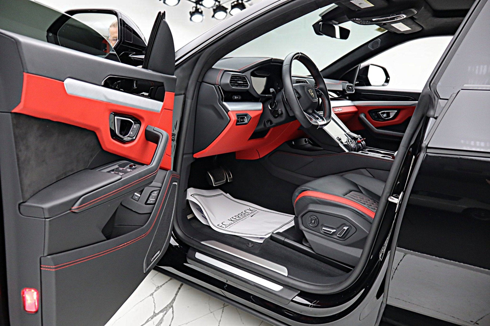 2024 Lamborghini Urus S/LEASE OPTIONS AVAILABLE