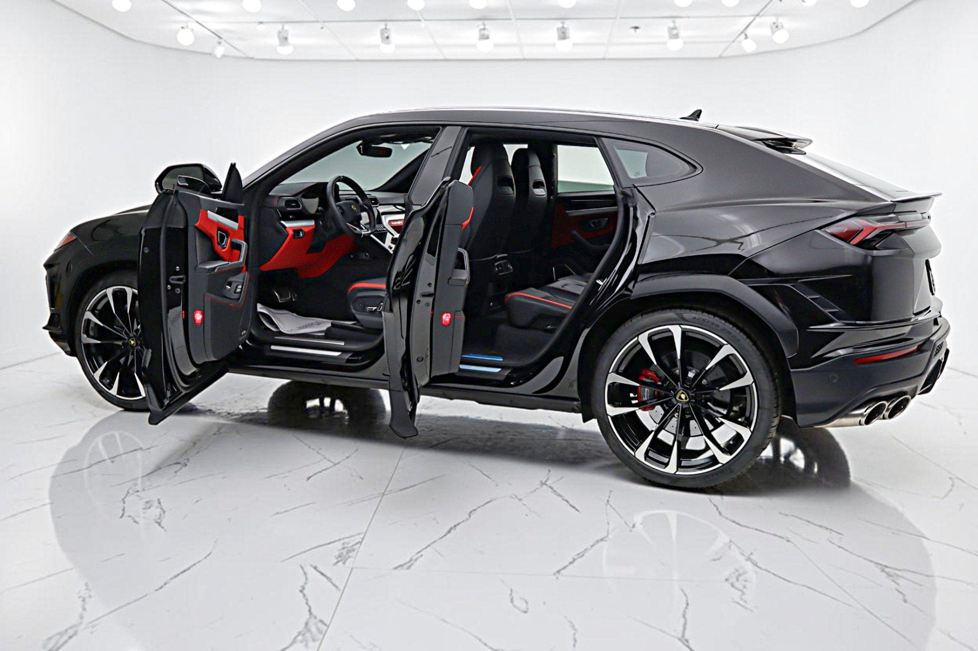 2024 Lamborghini Urus S/LEASE OPTIONS AVAILABLE