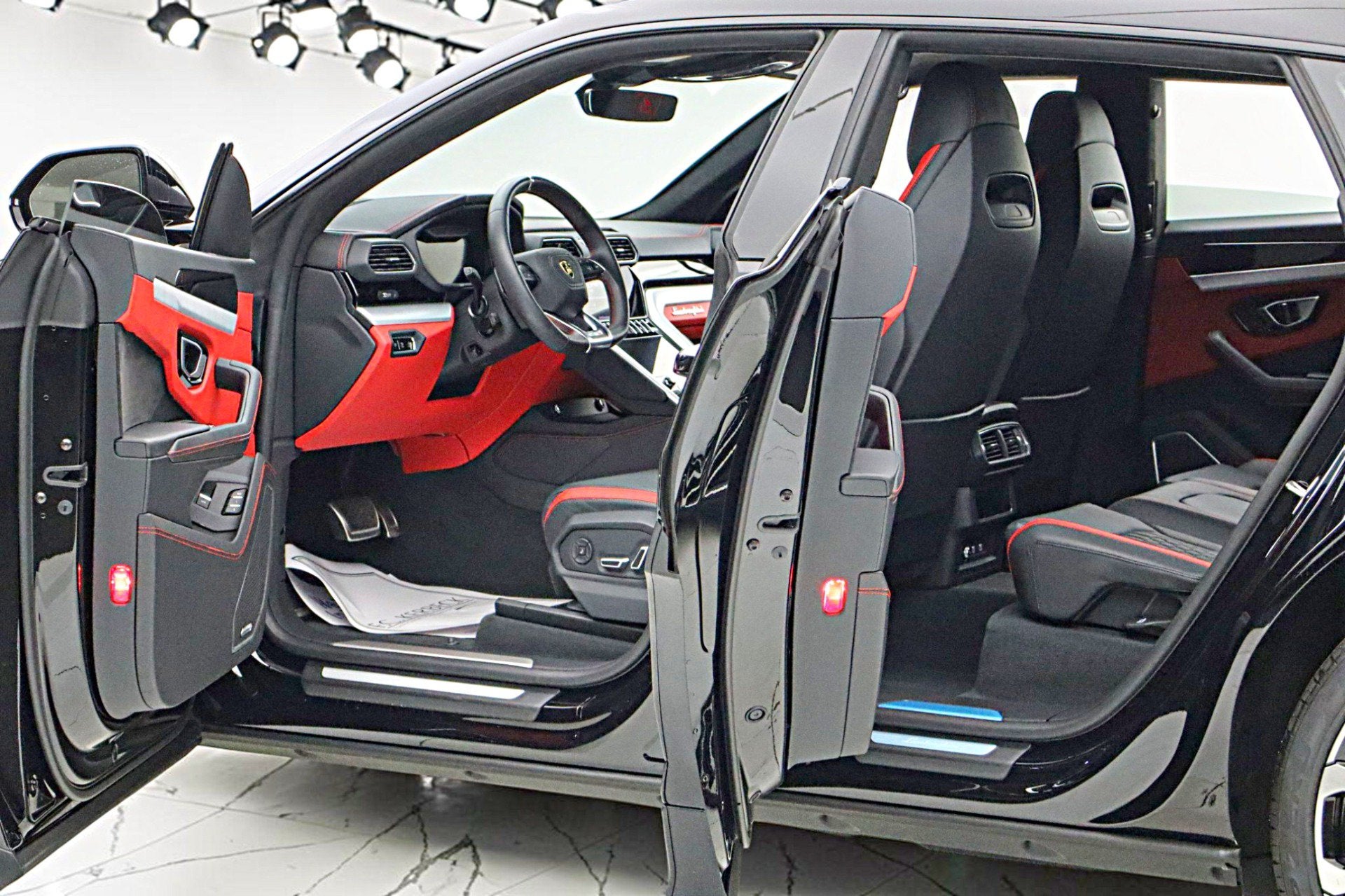 2024 Lamborghini Urus S/LEASE OPTIONS AVAILABLE