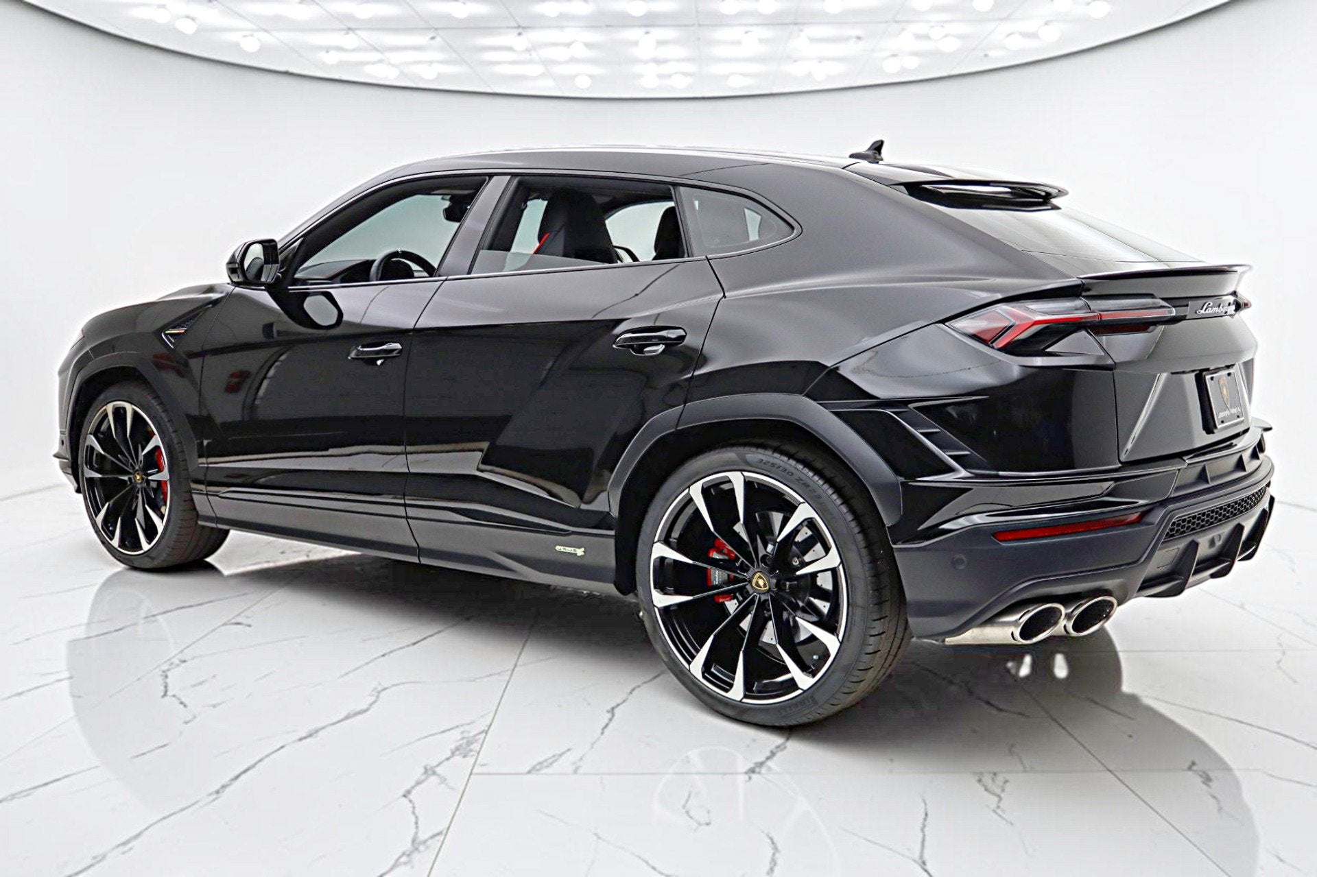 2024 Lamborghini Urus S/LEASE OPTIONS AVAILABLE