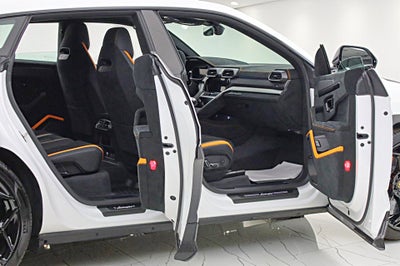 2024 Lamborghini Urus Performante/LEASE OPTIONS AVAILABLE