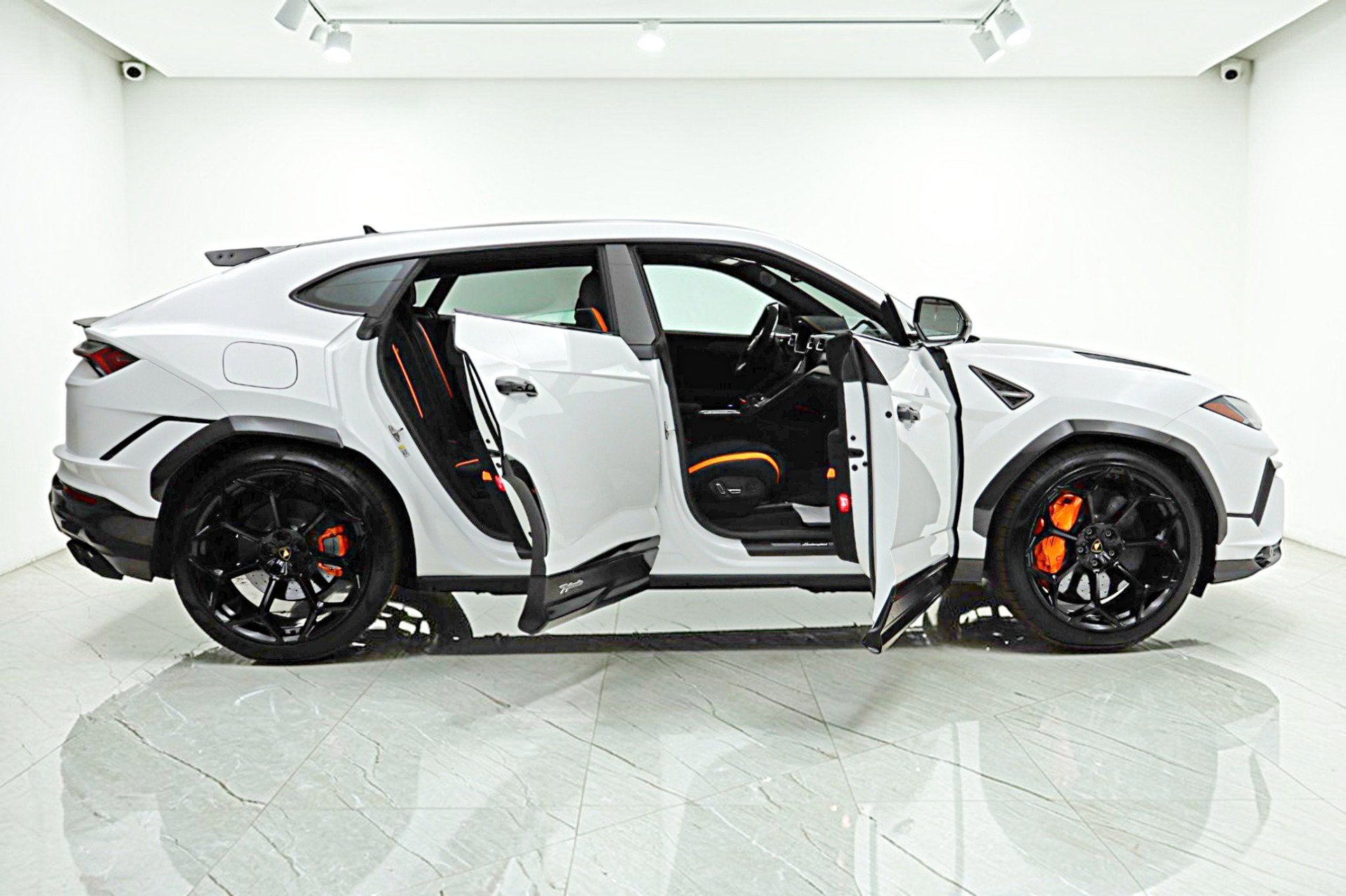 2024 Lamborghini Urus Performante/LEASE OPTIONS AVAILABLE