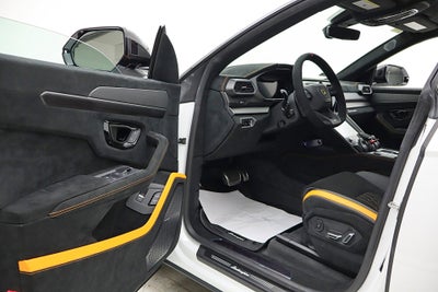 2024 Lamborghini Urus Performante/LEASE OPTIONS AVAILABLE