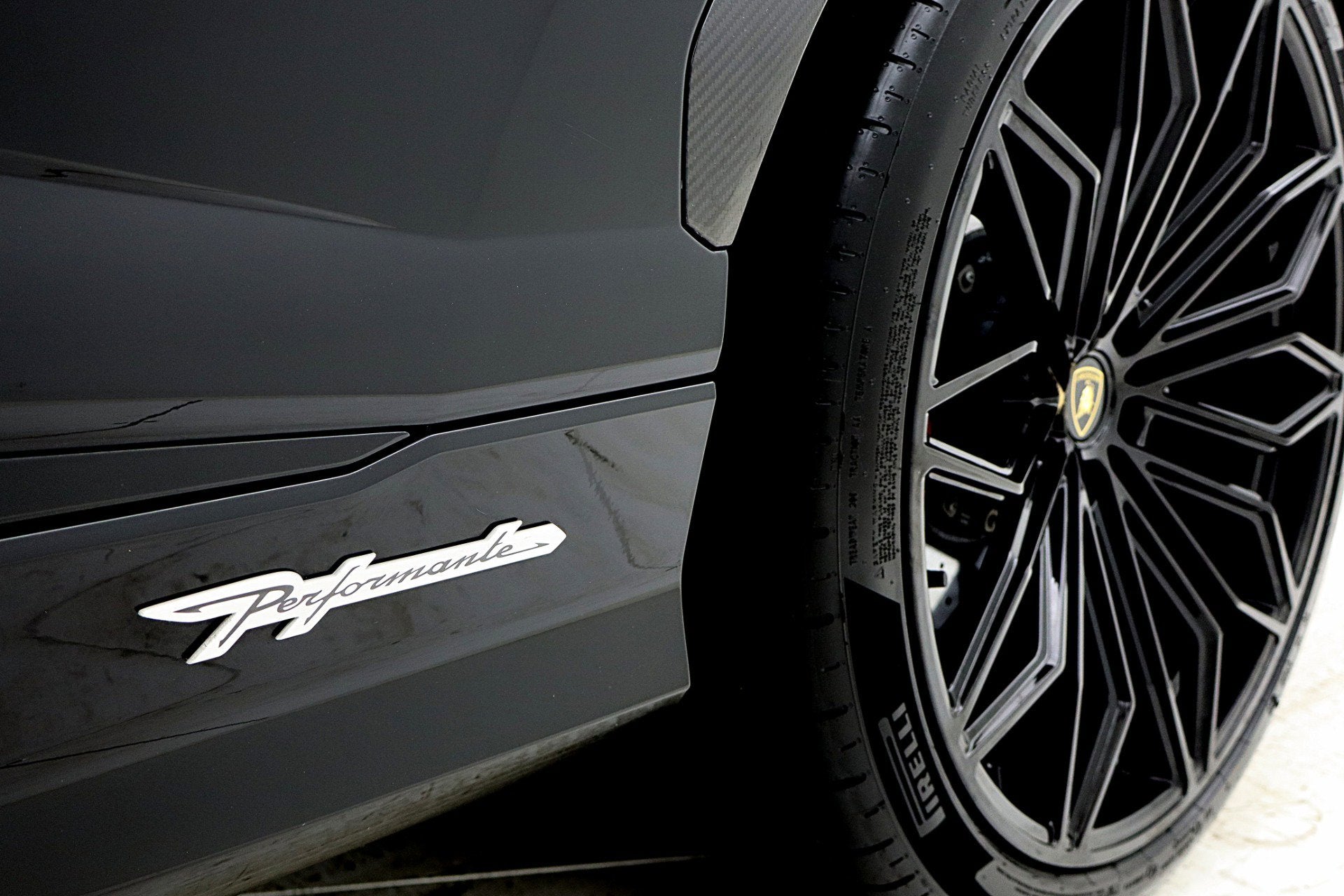 2024 Lamborghini Urus Performante/LEASE OPTIONS AVAILABLE