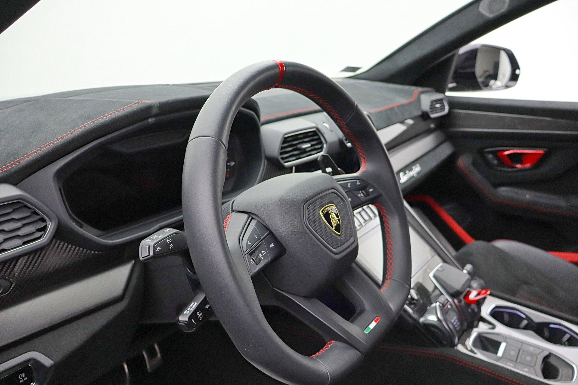 2024 Lamborghini Urus Performante/LEASE OPTIONS AVAILABLE