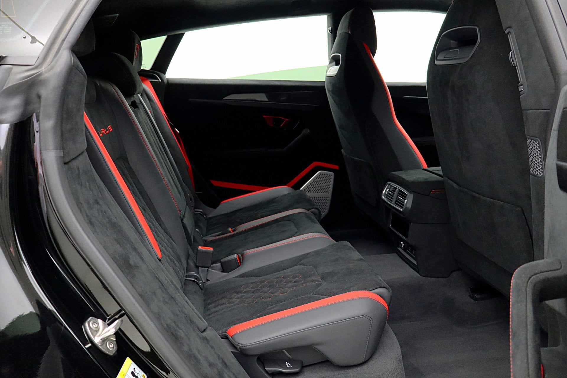 2024 Lamborghini Urus Performante/LEASE OPTIONS AVAILABLE