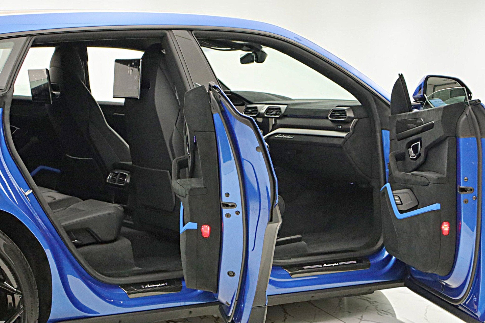 2024 Lamborghini Urus Performante/LEASE OPTIONS AVAILABLE