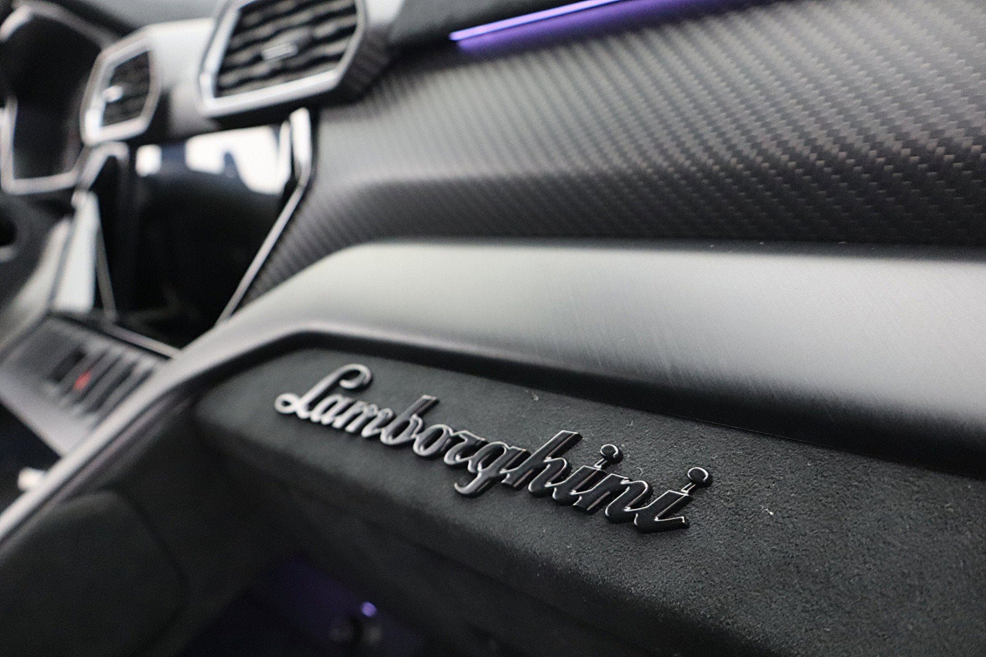 2024 Lamborghini Urus Performante/LEASE OPTIONS AVAILABLE