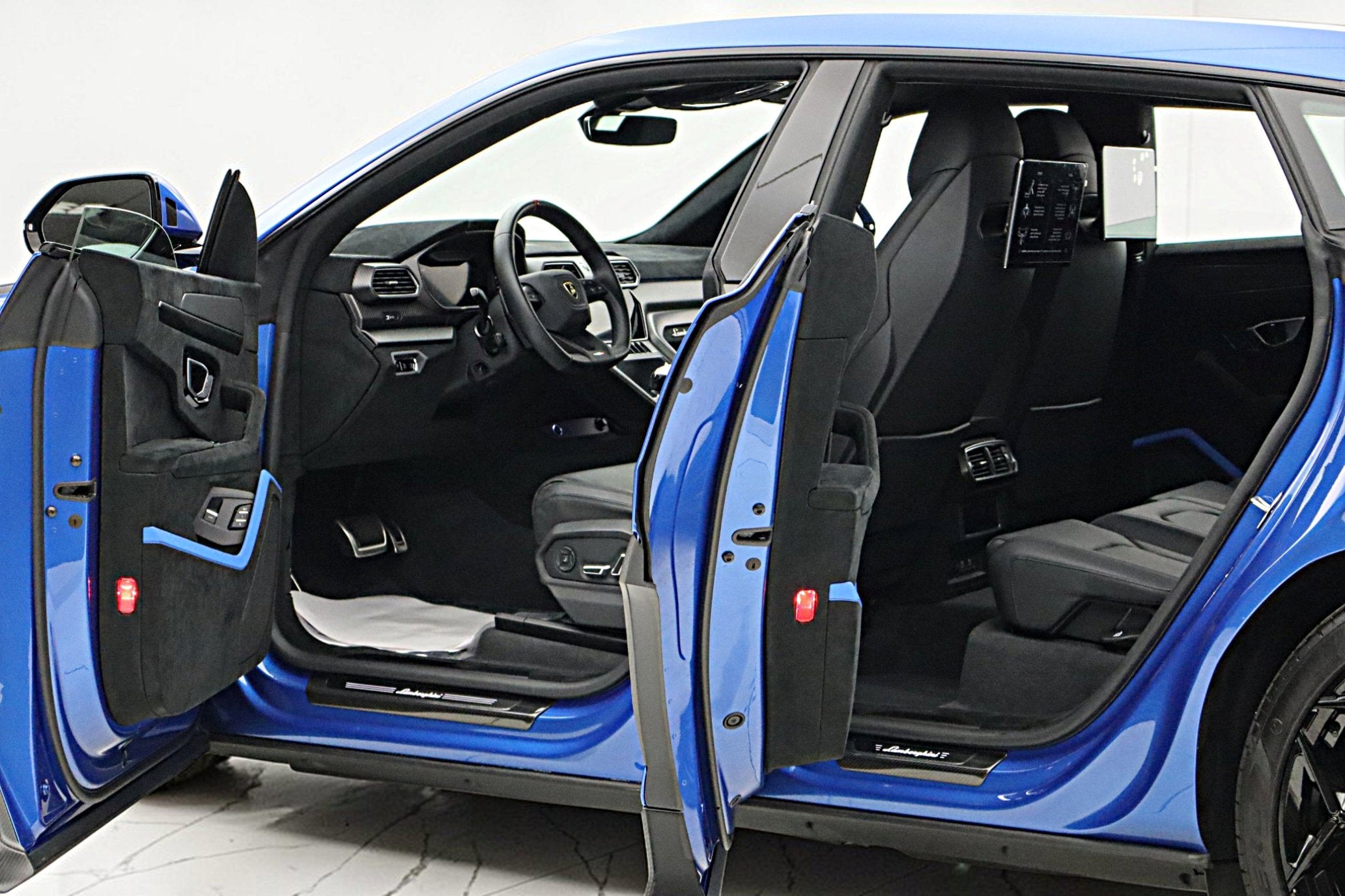 2024 Lamborghini Urus Performante/LEASE OPTIONS AVAILABLE